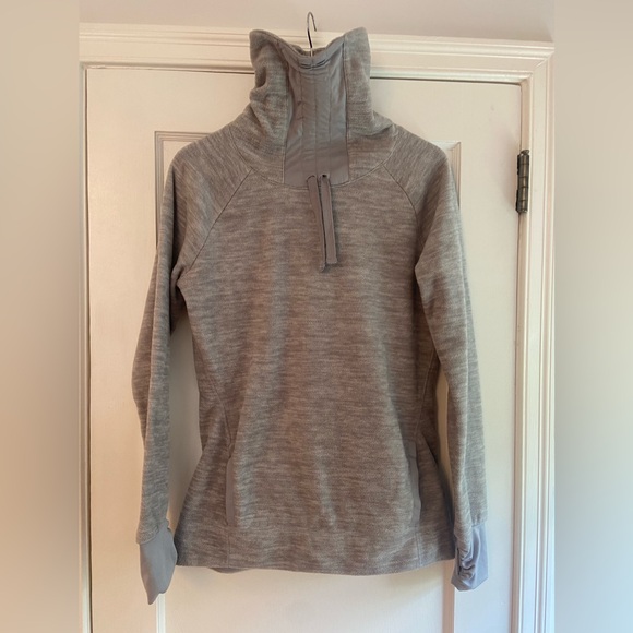 Old Navy 🩶 Active Fleece Funnel Pullover Gray Small Tall - Picture 2 of 8